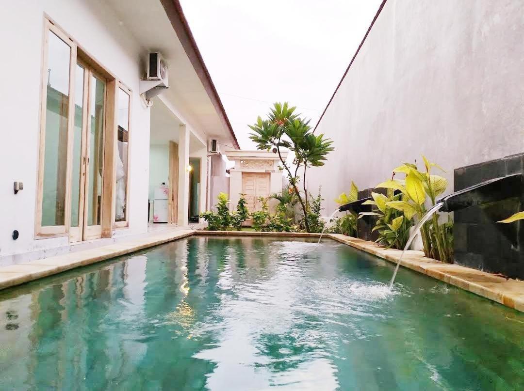 Villa Santika Banjar  Luaran gambar